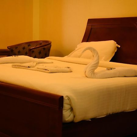 Ulo Hill Breeze Hotel Yelagiri Luaran gambar