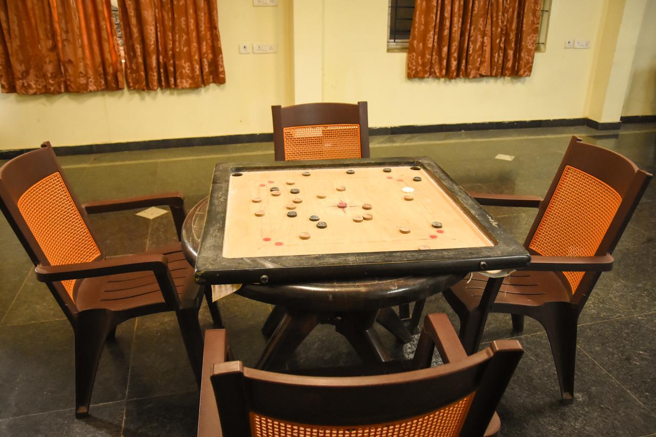 Ulo Hill Breeze Hotel Yelagiri Luaran gambar