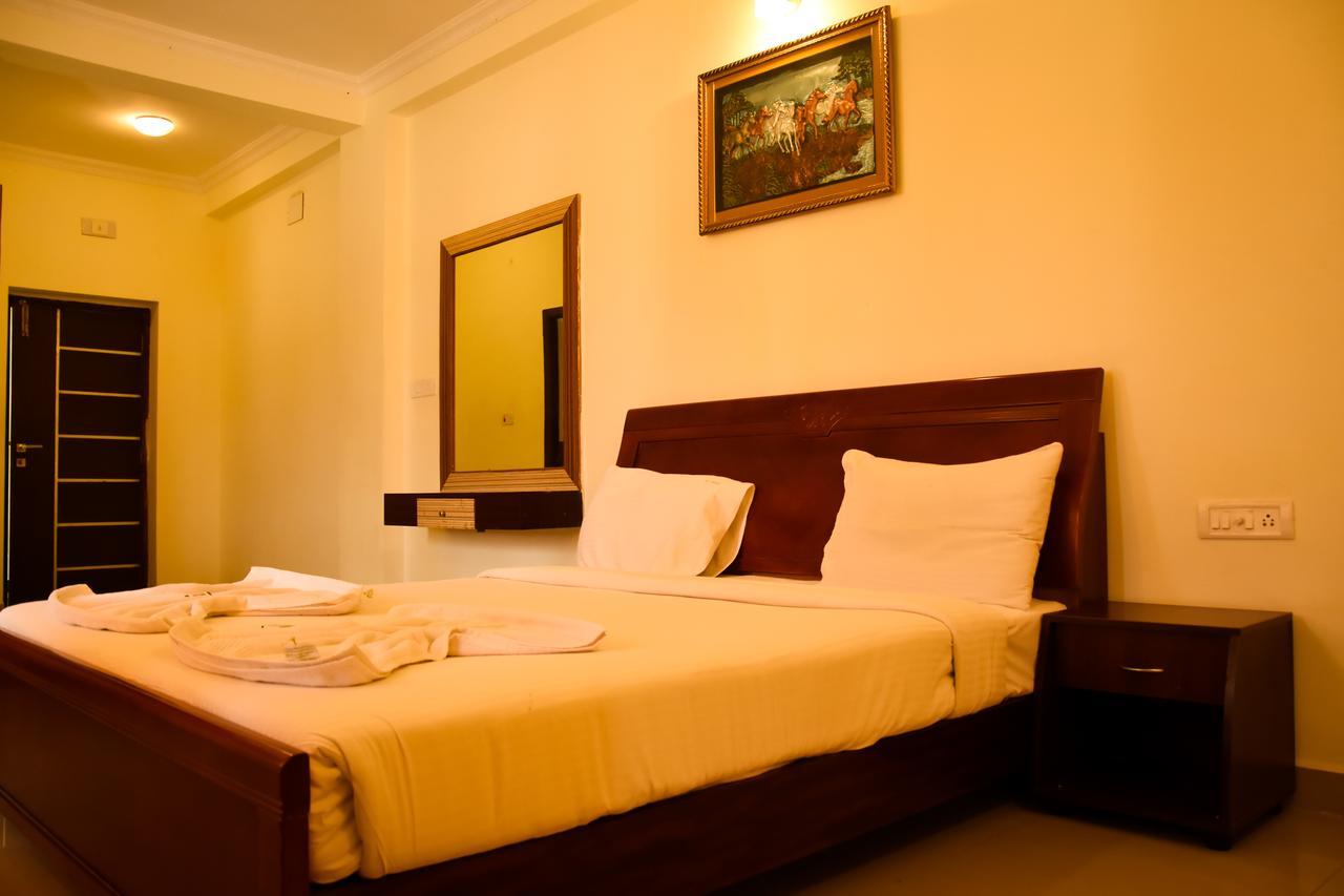 Ulo Hill Breeze Hotel Yelagiri Luaran gambar