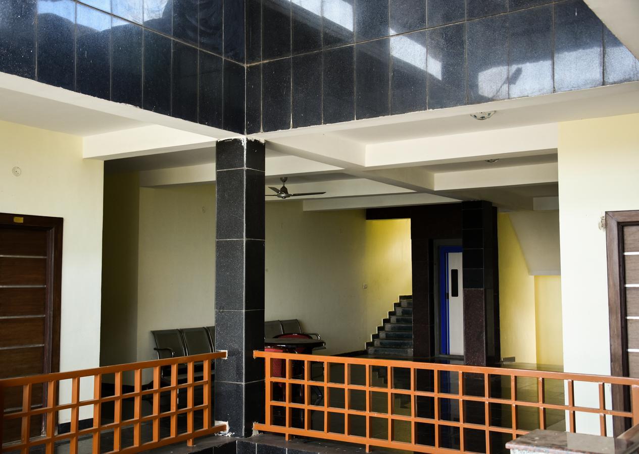 Ulo Hill Breeze Hotel Yelagiri Luaran gambar